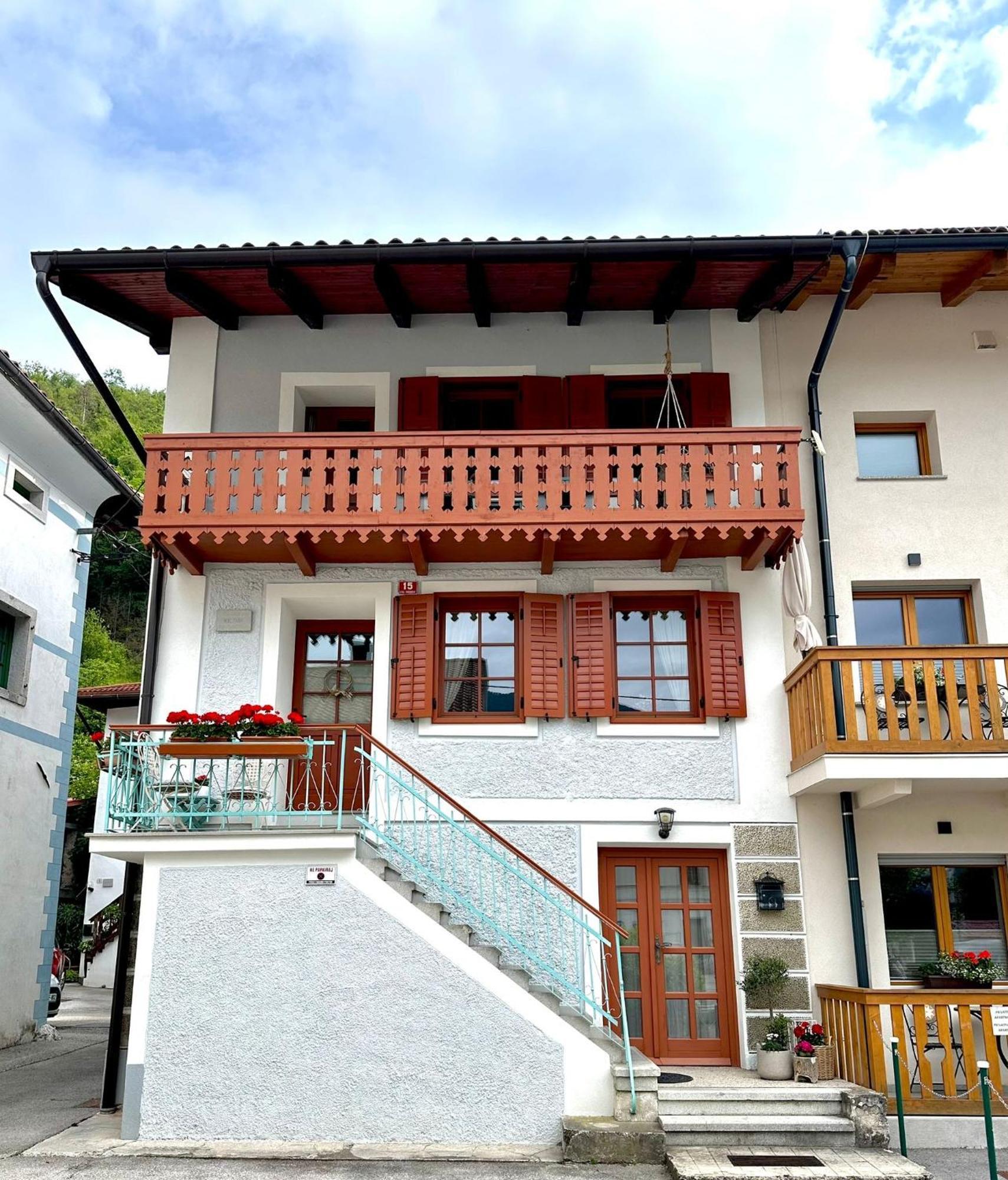 Hisa Rejmr With Private Parking Βίλα Kobarid Εξωτερικό φωτογραφία
